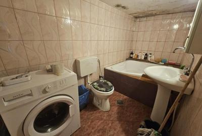 Giulesti SECTOR 1 Teren 254mp 4Cam+Hol+Baie+Buc Casa Modesta 1965 - 7