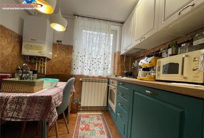 Apartament 3 camere de zona Taxe si Impozite Tulcea - 3