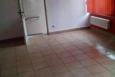 Spațiu comercial, de 120 mp, în Central - 5