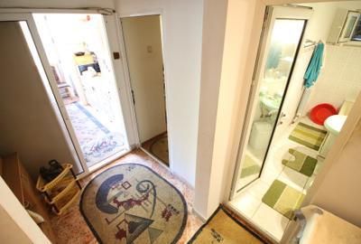 Ap. 2dec. Micro 13B, etaj 2, 2 balcoane - 1