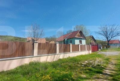 Casă cu 2 camere cu Teren 3100 Mp în Lisnău - 3