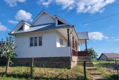 Casă cu 4 camere în Păltineasa - 2