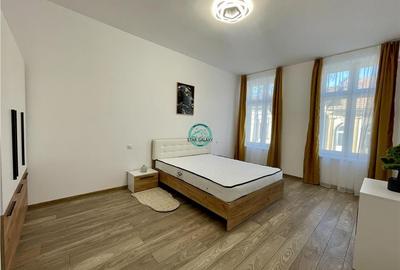 Apartament cu 3 camere decomandat, mobilat în Central