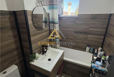 Apartament cu 3 camere în Săsar - 5