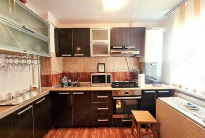 Apartament cu 2 camere decomandat, mobilat în Micro 38 - 1