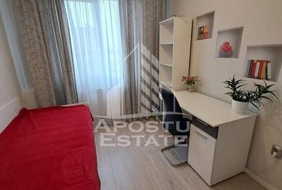 Apartament cu 3 camere decomandat, mobilat în Circumvalațiunii - 12