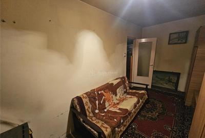 Resita, Garsoniera, Mobilata Utilata, Calea Caransebesului - 15