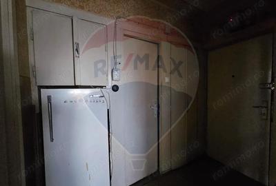 Apartament cu 3 camere decomandat în Central - 2