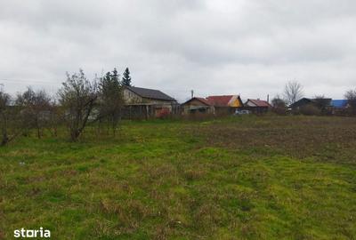 Teren de 3090 mp, în Popricani - 3