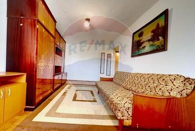 Apartament cu 3 camere de vanzare in zona Aradului - 8