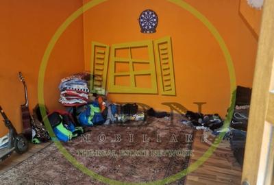 Casă individuală cu 3 camere cu Canalizare în Central - 4