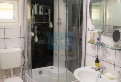 Casă cu 7 camere cu Canalizare în Centrul Civic - 34