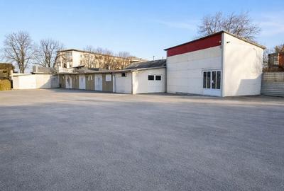 Spațiu comercial, în Central - 1