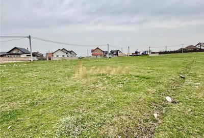 Teren de 2000 mp, în Central