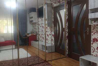 Apartament cu 2 camere semidecomandat în Confecții - 3