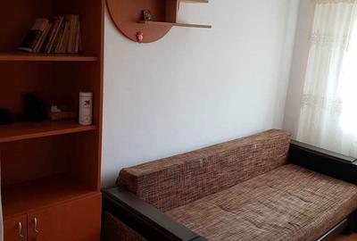 Apartament cu 3 camere decomandat în Rahova - 5
