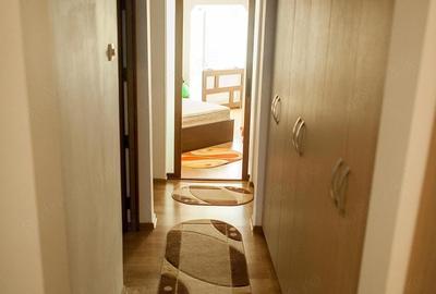 Apartament cu 3 camere decomandat în Canta - 8