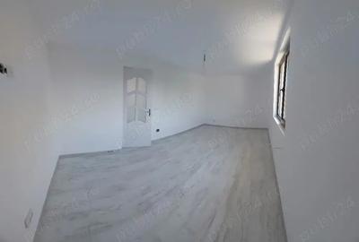 Single la cheie, 4 camere, 220 mp teren, strada asfaltata-Varteju - 3