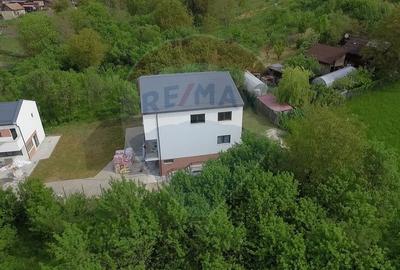 Duplex cu 4 camere cu Teren 226 Mp în Chinteni - 6