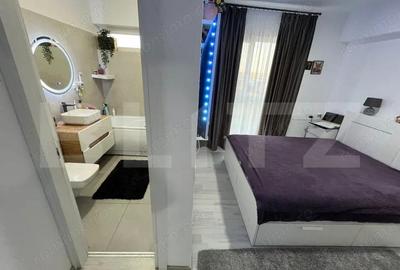 Apartament de vanzare, cu 3 camere, 80 mp, zona Sud - 7