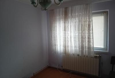 Apartament cu 3 camere decomandat în Mărăței - 9