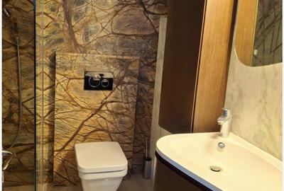 Apartament cu 4 camere în Central - 11