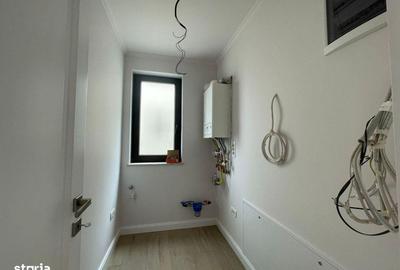 Casă cu 5 camere cu Teren 288 Mp în Central - 4