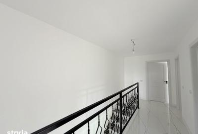 Casă cu 4 camere cu Teren 298 Mp în Vladimirescu - 3