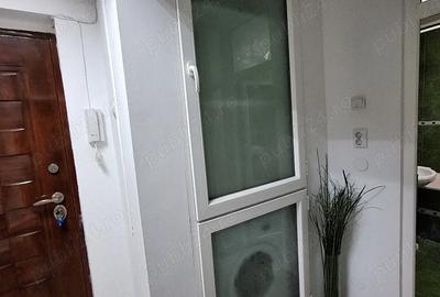 Garsonieră decomandată în Tineretului
