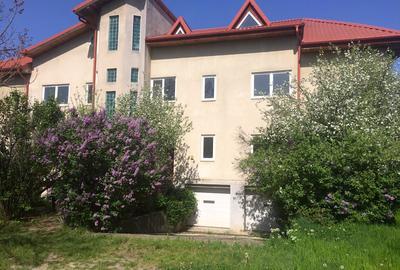Casă individuală cu 8 camere cu Garaj în Popești-Leordeni - 1