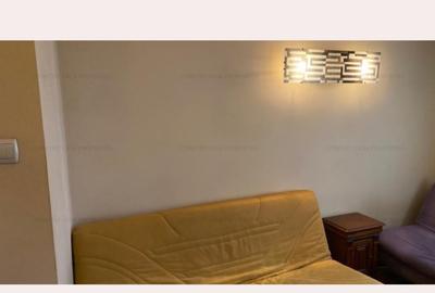 Romana  -  Magheru - garsoniera, mobilata si utilata,  metrou 2  min, terasa 30 - 7