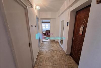 Apartament cu 2 camere intrare Obcini - 5