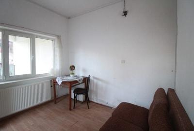 Casă cu 4 camere semidecomandat cu Teren 207 Mp în Central - 10