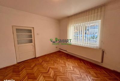 Casă cu 5 camere cu Teren 300 Mp în Central - 11