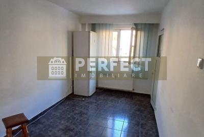 Garsonieră în Democrației - 1