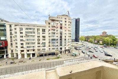 Spațiu comercial, de 128.5 mp, în P-ța Victoriei - 7