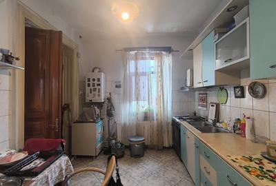 Spațiu comercial de închiriat, S+P+1+Pod - 3