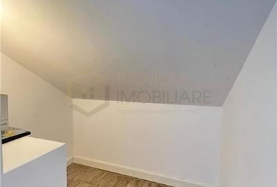 SPATII BIROURI - ZONA P-TA UNIRII - 10