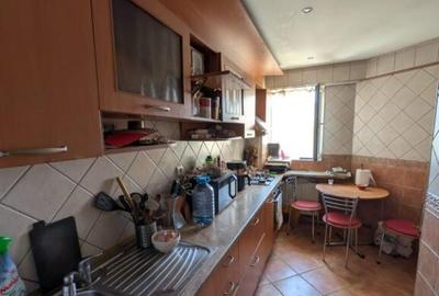 Apartament 3 camere, an 1984, Drumul Taberei langa metrou - 8