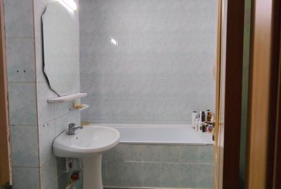 Apartament cu 4 camere decomandat în Canta - 6
