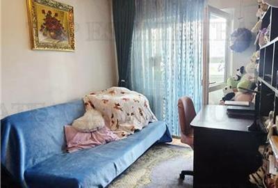 Apartament cu 3 camere semidecomandat, mobilat în Crângași - 7