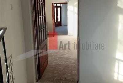 Vila  de inchiriat recent renovata Vila  de inchiriat recent renovata - 32