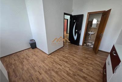 Spațiu comercial, de 120 mp, în Central - 2