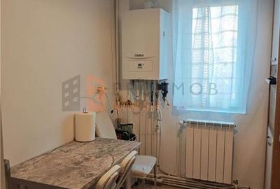 Apartament 3 camere cf 1 semidecomandat in zona Crang - 10