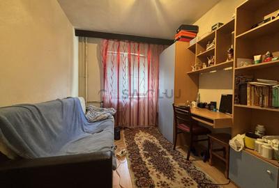 Apartament cu 2 camere, zona Retezat ! - 3