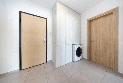 Apartament cu 2 camere decomandat în Tractorul - 2