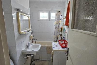 Vand apartament 3 camere - 10