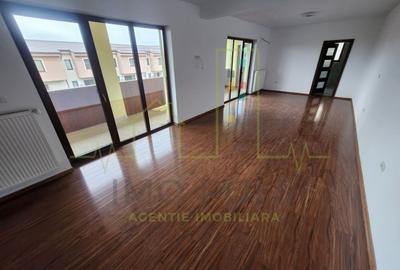 Casă individuală cu 10 camere cu Teren 914 Mp în Ciarda Roșie - 12