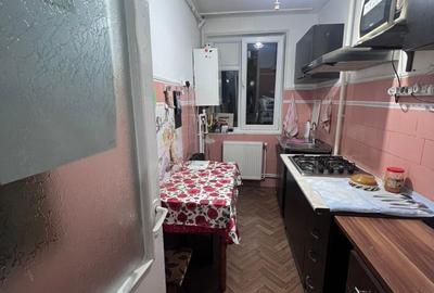 Garsonieră decomandată în Exterior Vest - 2