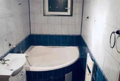 Apartament 3 camere, decomandat - zona Aurel Vlaicu - 2